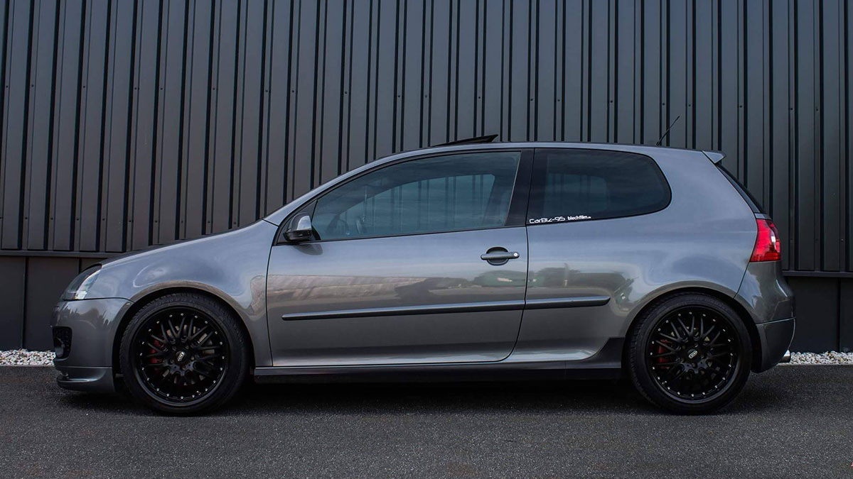 Fake Garage - Auto tieferlegen, andere Felgen / Lackfarbe mit Photoshop.